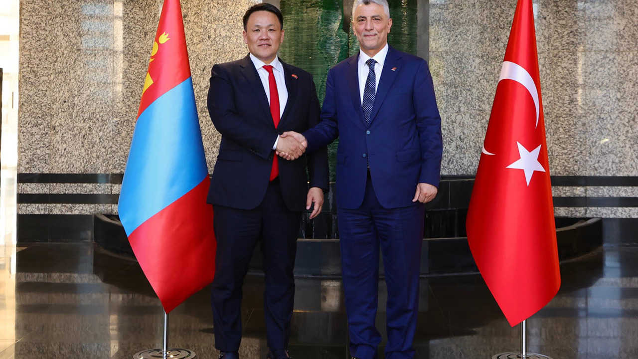 Türkiye ile Moğolistan arasında ticaret hedefi 500 milyon dolara çıkarılacak