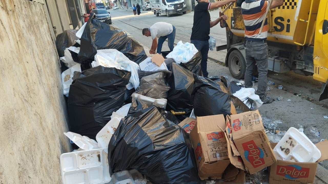 Akdeniz'de büyük hacimli atıklar toplanıyor 