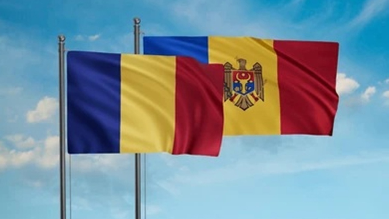 Romanya parlamentosunun alt meclisi, Moldova ile birleşme önerisini onayladı