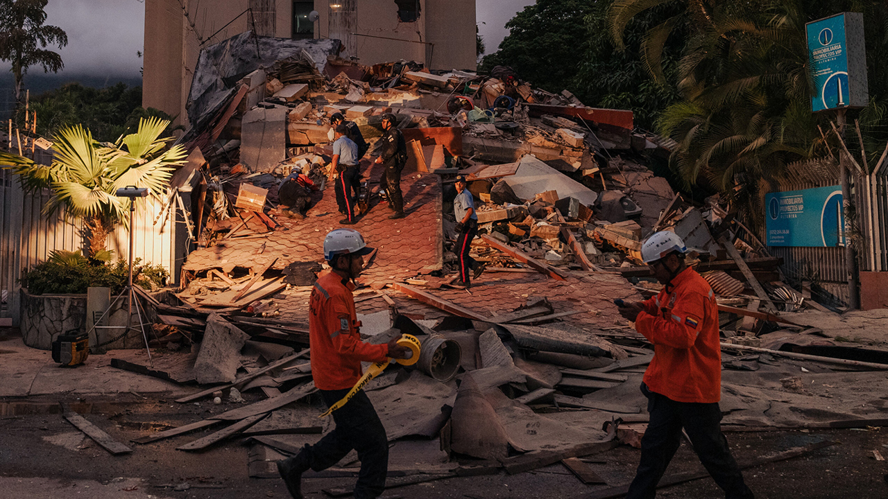 Venezuela'da art arda iki büyük deprem: Ülkede OHAL ilan edildi