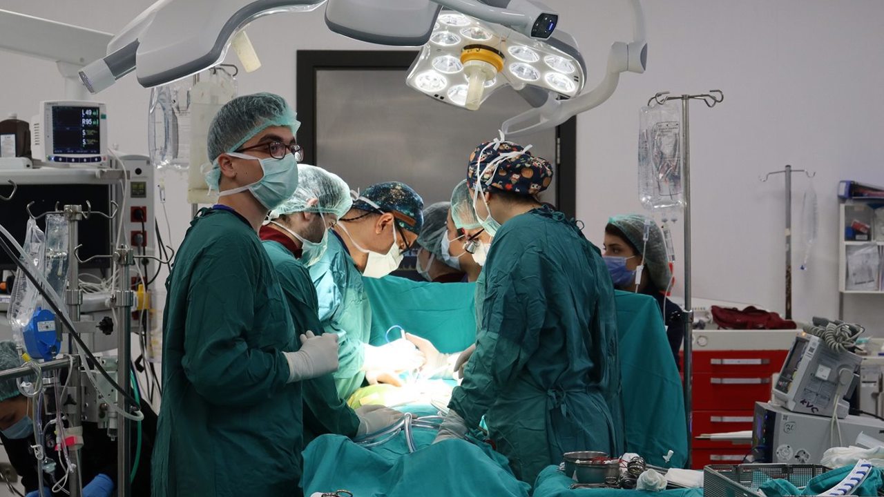 ABD'li hasta sağlığına Bursa'da kavuştu