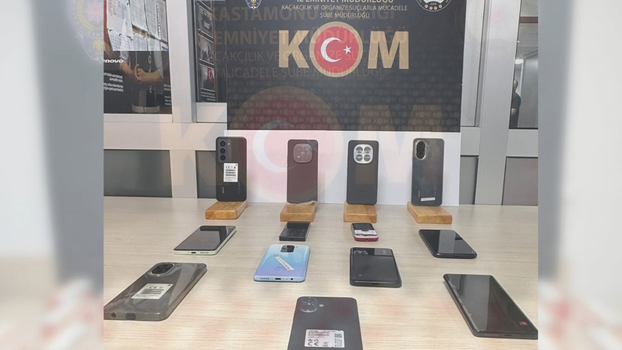Kastamonu’da kaçakçılık operasyonu: Cep telefonu ele geçirildi