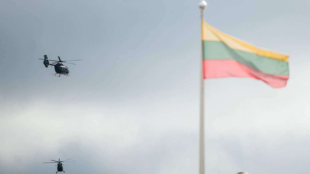 Litvanya, Belarus sınırı boyunca hava sahası kısıtlama kararının süresini uzattı