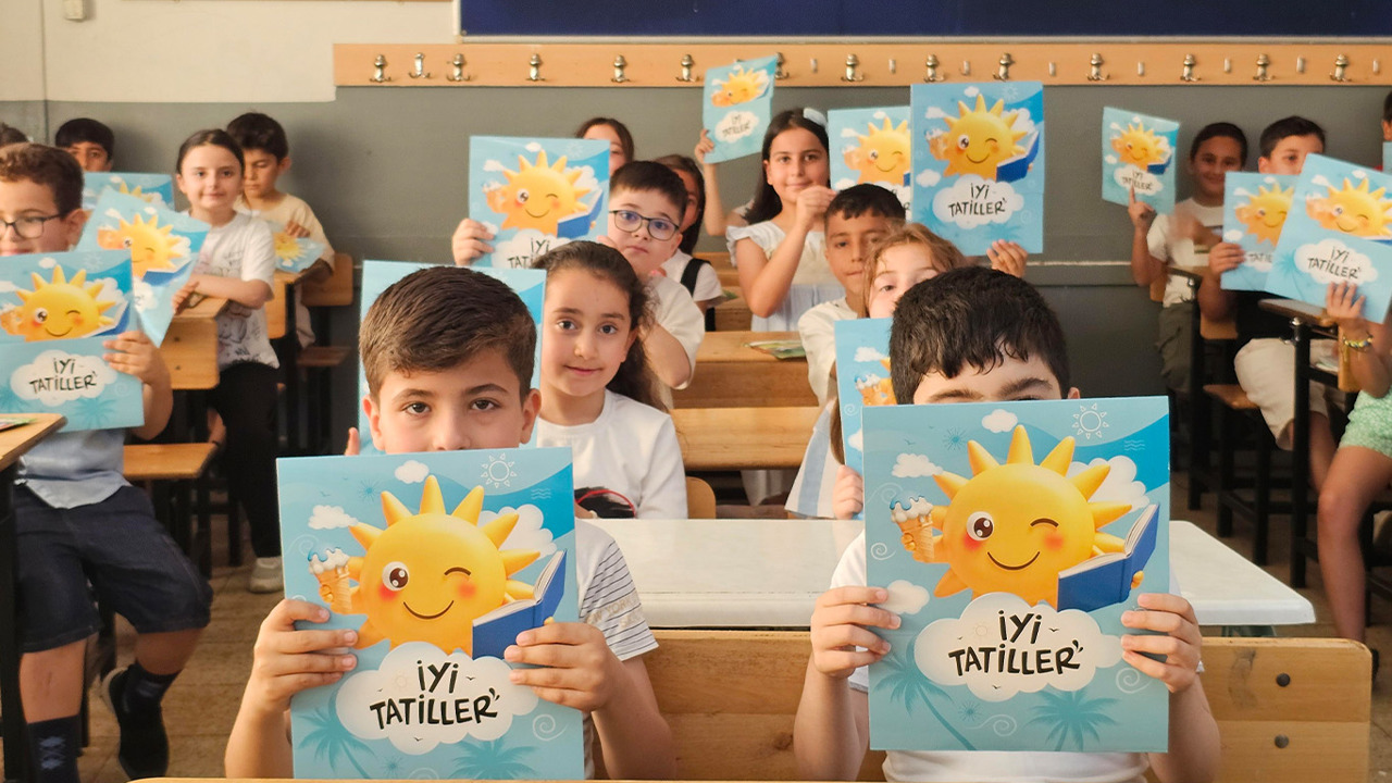 Bakan Tekin’den karne ve yaz tatili mesajı