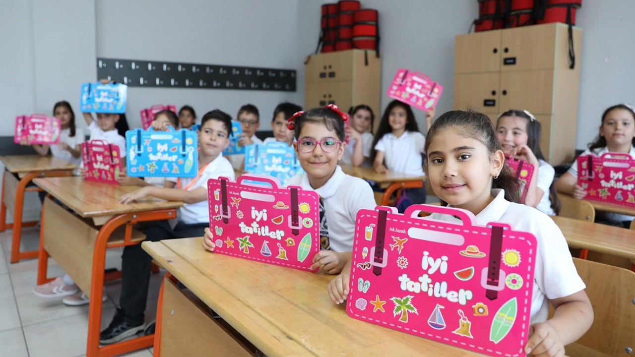 Milli Eğitim Bakanlığından öğrenci, öğretmen ve velilere yaz tatili mesajı