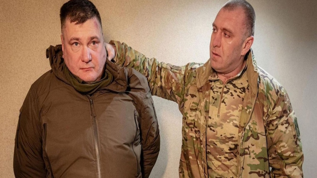 Kiev yönetimi kendi istihbaratındaki krizi örtmeye çalışıyor: Eski SBU albayına casusluktan müebbet