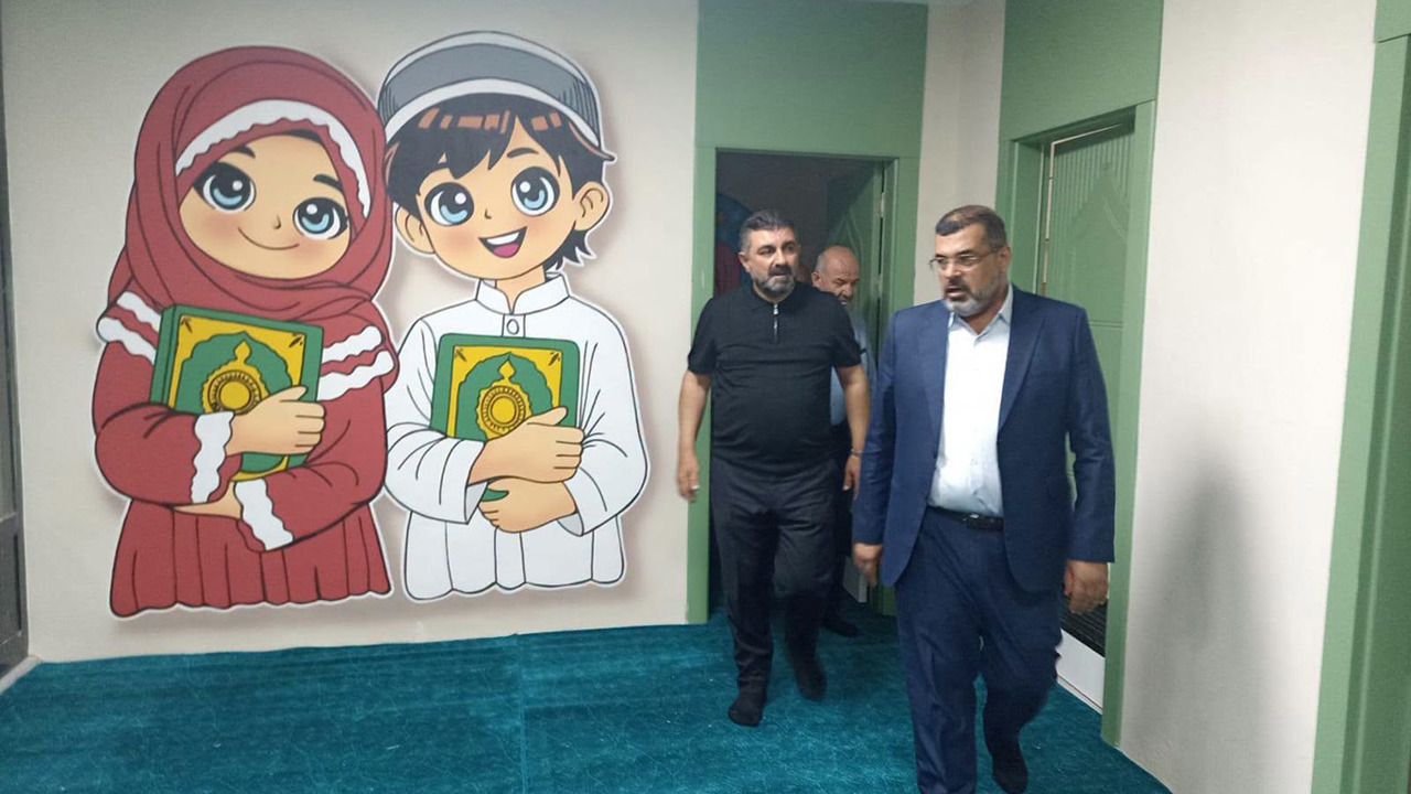 İl Müftüsü Durmuş, Hacı Fehime Dinç Camii ve Kur'an Kursu'nu ziyaret etti