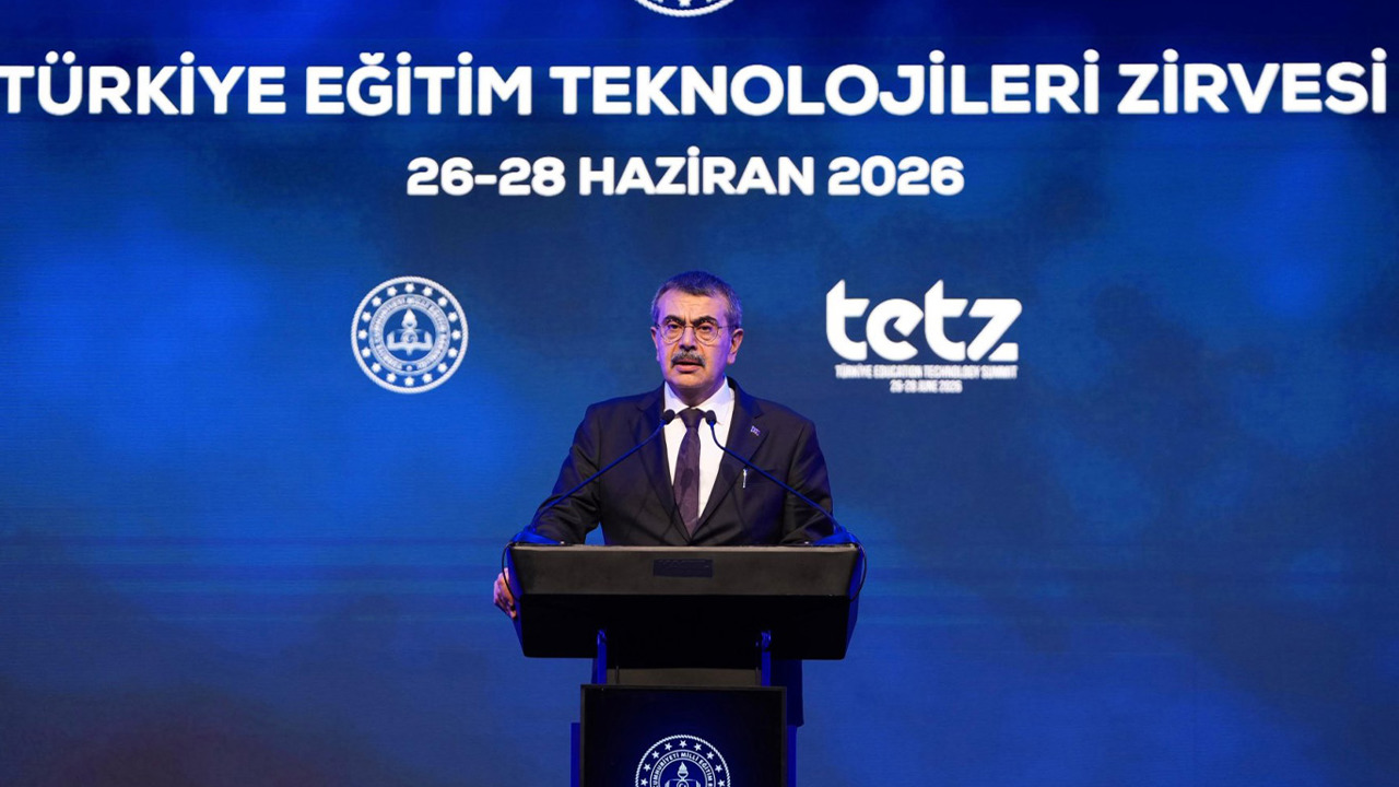 Bakan Tekin: Yapay zekâ insan onurunu gözeten bir zeminde geliştirilmeli