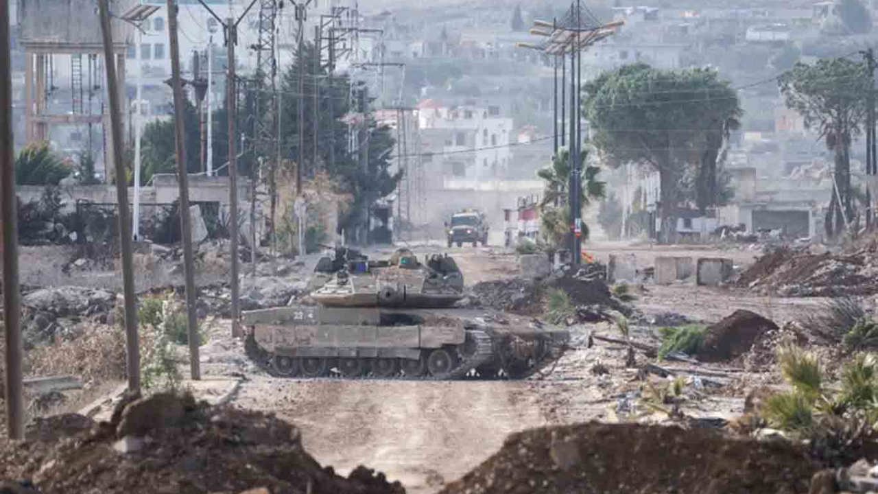 İşgalciler Suriye'nin güneyinde üç ayrı noktaya girdi, sivillerin evlerine baskın düzenledi