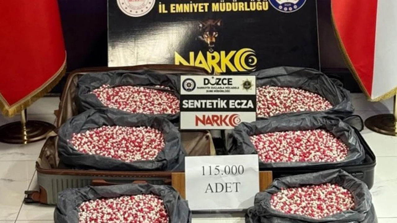 Düzce'de uyuşturucu operasyonu: 115 bin sentetik hap ele geçirildi