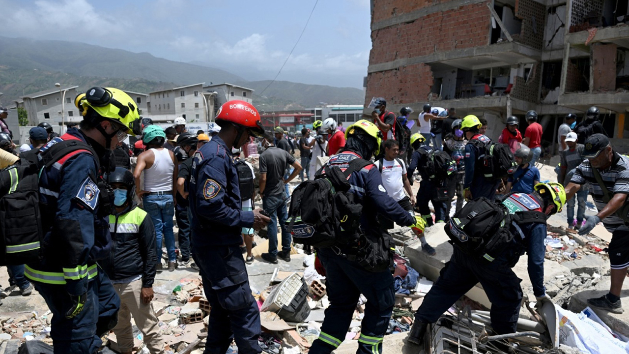 Venezuela'da tablo ağırlaşıyor: Can kaybı bin 430'a yükseldi