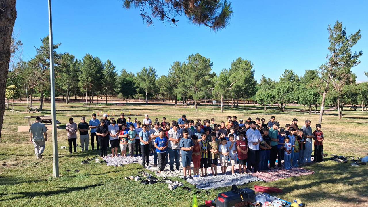 Şanlıurfa'da Kur'an talebeleri yıl sonu etkinliğinde buluştu