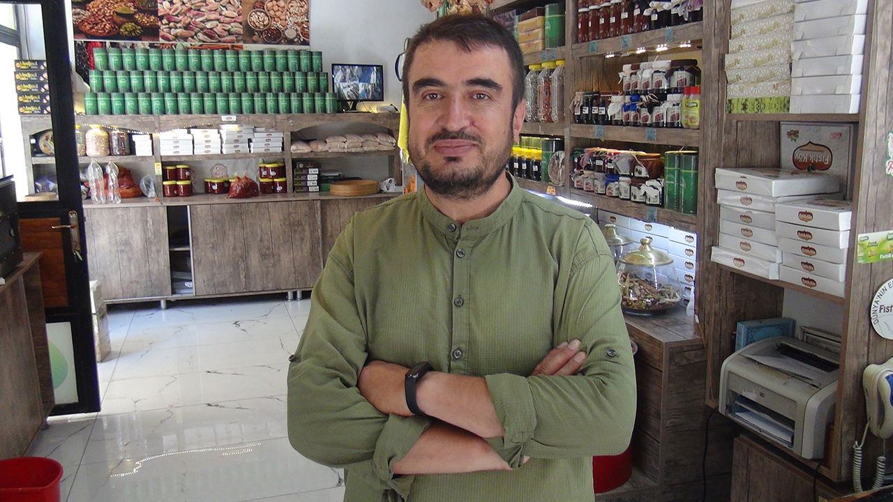 Gaziantep'in dolmalık biber ve patlıcanı reyonlarda yerini aldı