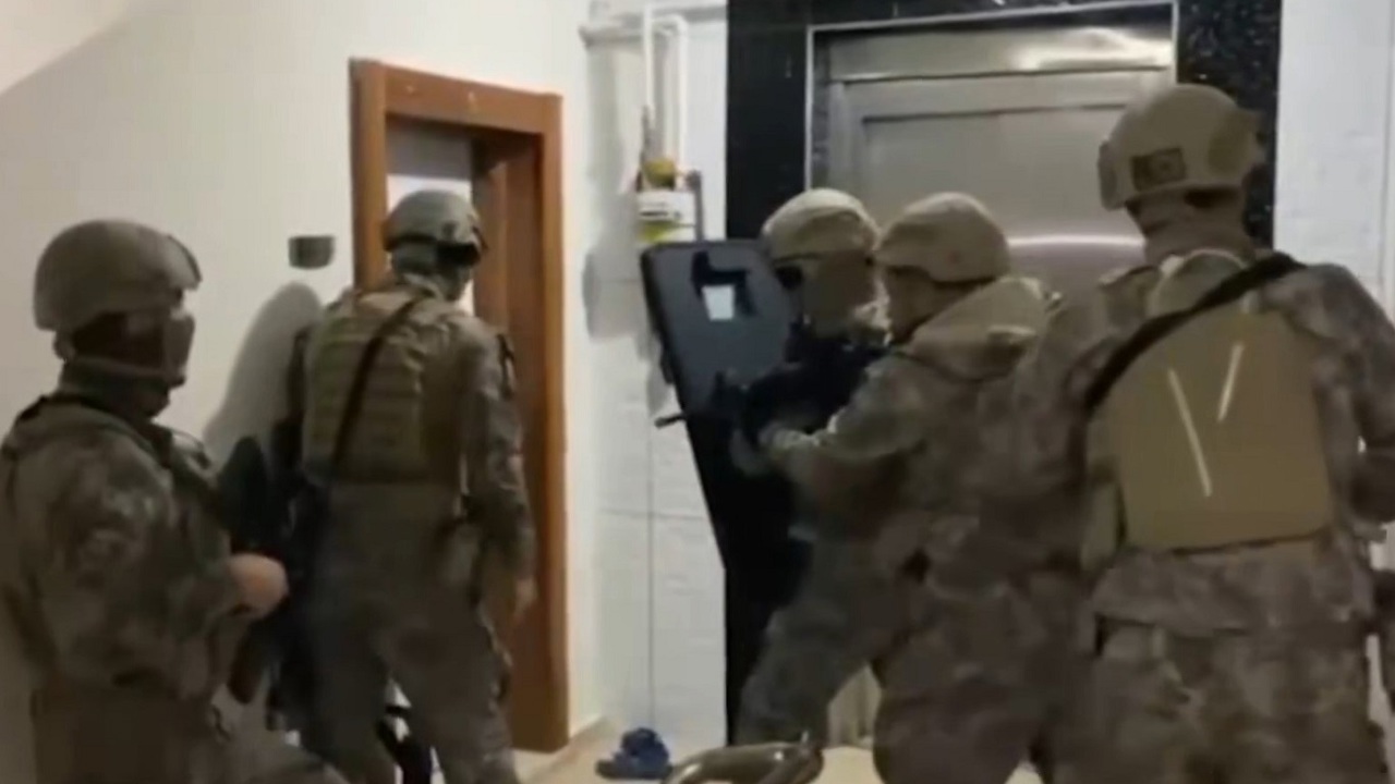 69 ilde uyuşturucu operasyonu: 423 şüpheli tutuklandı