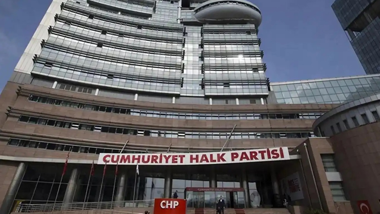 CHP'de 26 il başkanı daha görevden alındı, 7 il başkanı disipline sevk edildi