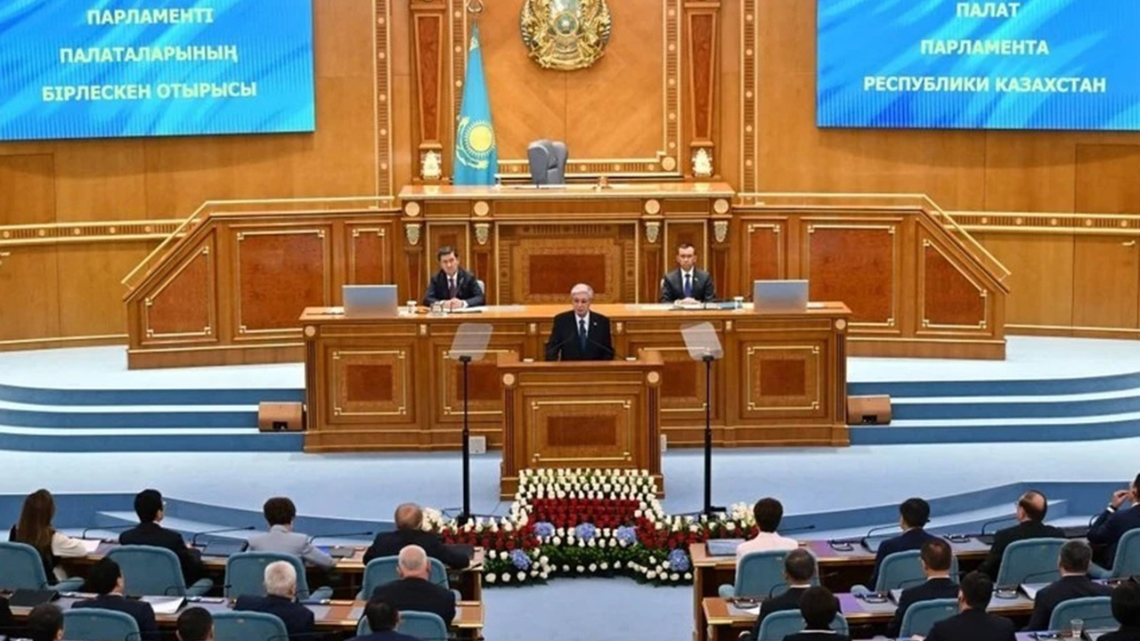 Kazakistan’da yeni dönem: Çift meclisli parlamento sistemi sona erdi