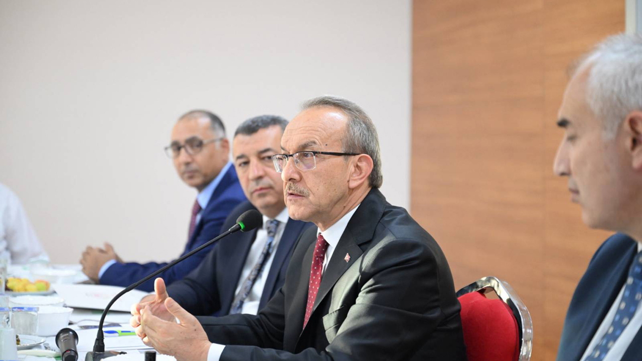 Vali Yavuz: Malatya'nın gündemi üretim, ticaret ve ihracat olmalı