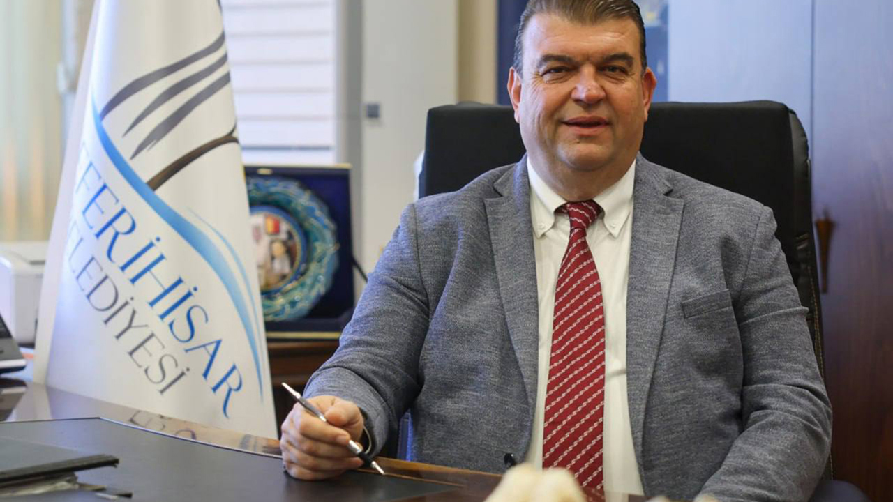 Tutuklanan Seferihisar Belediye Başkanı İsmail Yetişkin görevden uzaklaştırıldı