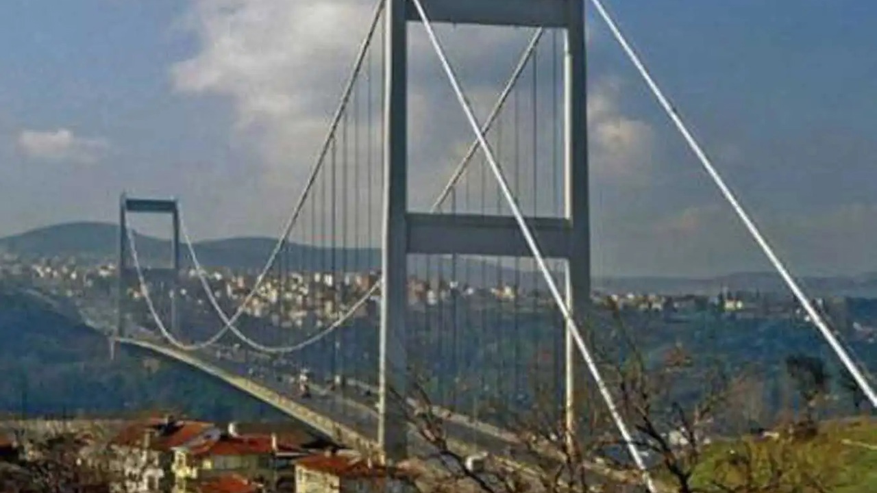 Otoyol ve köprü geçiş ücretlerine zam