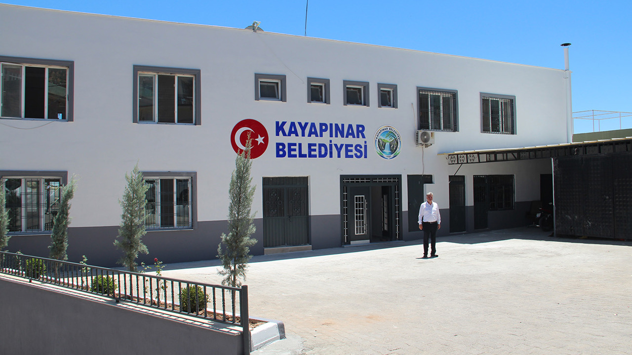 HÜDA PAR'lı Belediye Başkanı Özhan: Belediye binası makamın değil, halkın hizmet yeridir