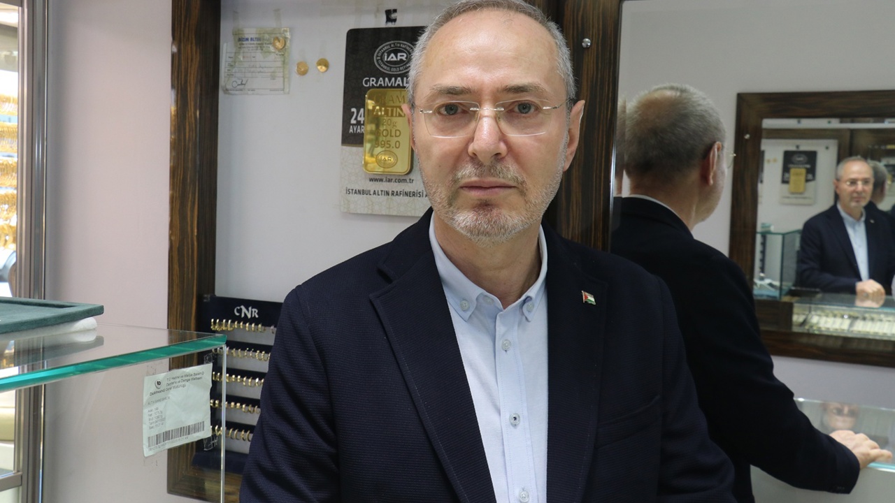 Uzmanlardan altın yatırımcılarına "panik yapmayın" uyarısı