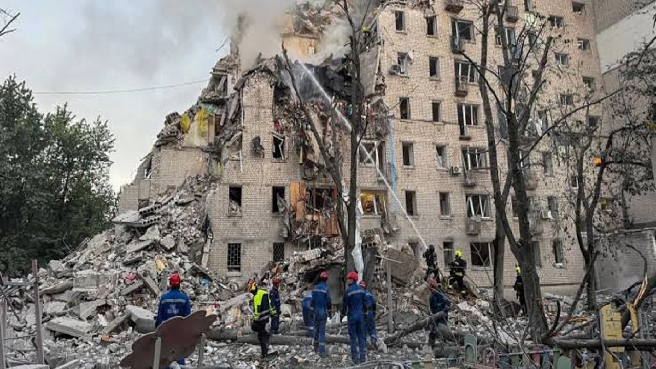 Kiev'e düzenlenen saldırıda ölü asyısı 30'a yükseldi