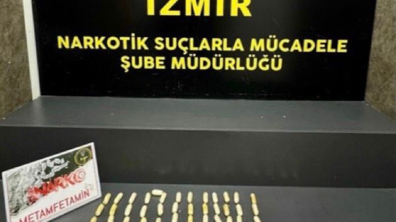 İzmir’de havalimanında uyuşturucu operasyonu