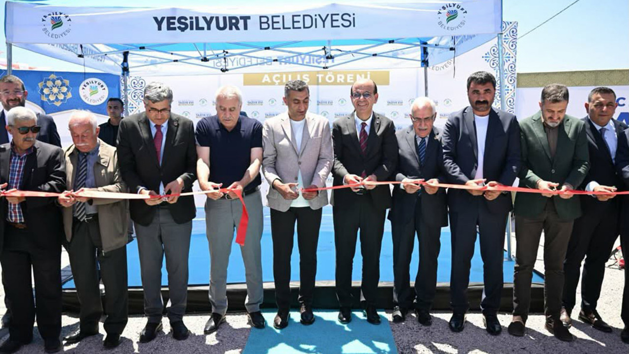 Yeşilyurt Belediyesi bir taziyeevi daha hizmete sundu