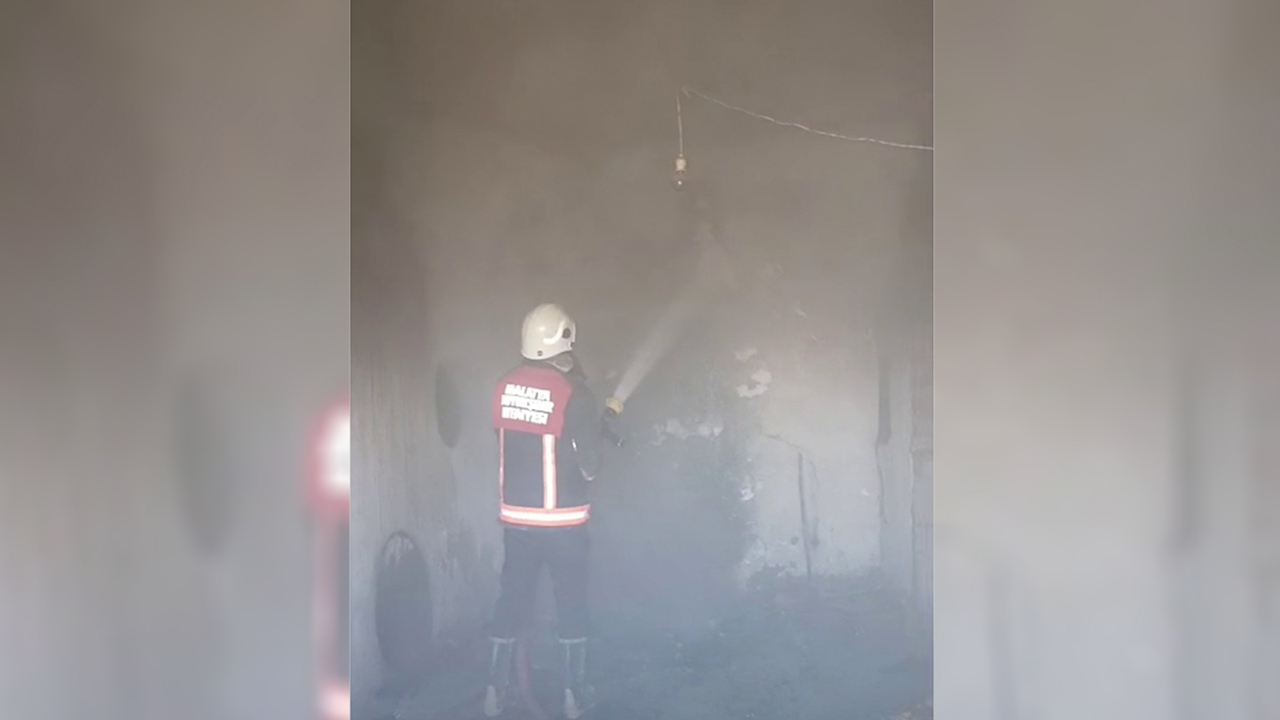 Yangın, Hekimhan ilçesine bağlı Sarıkız Mahallesi Kılıçlar mevkiinde çıktı. Edin