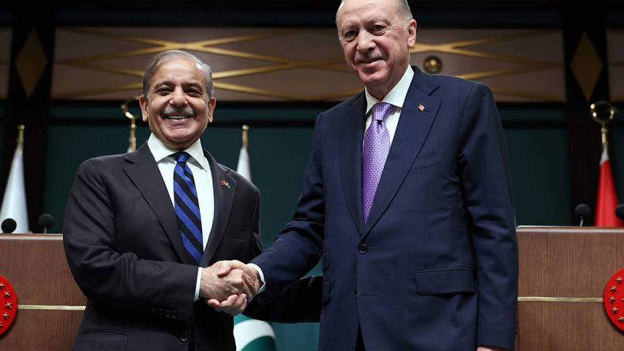 Pakistan Başbakanı Şahbaz Şerif Türkiye'ye geliyor