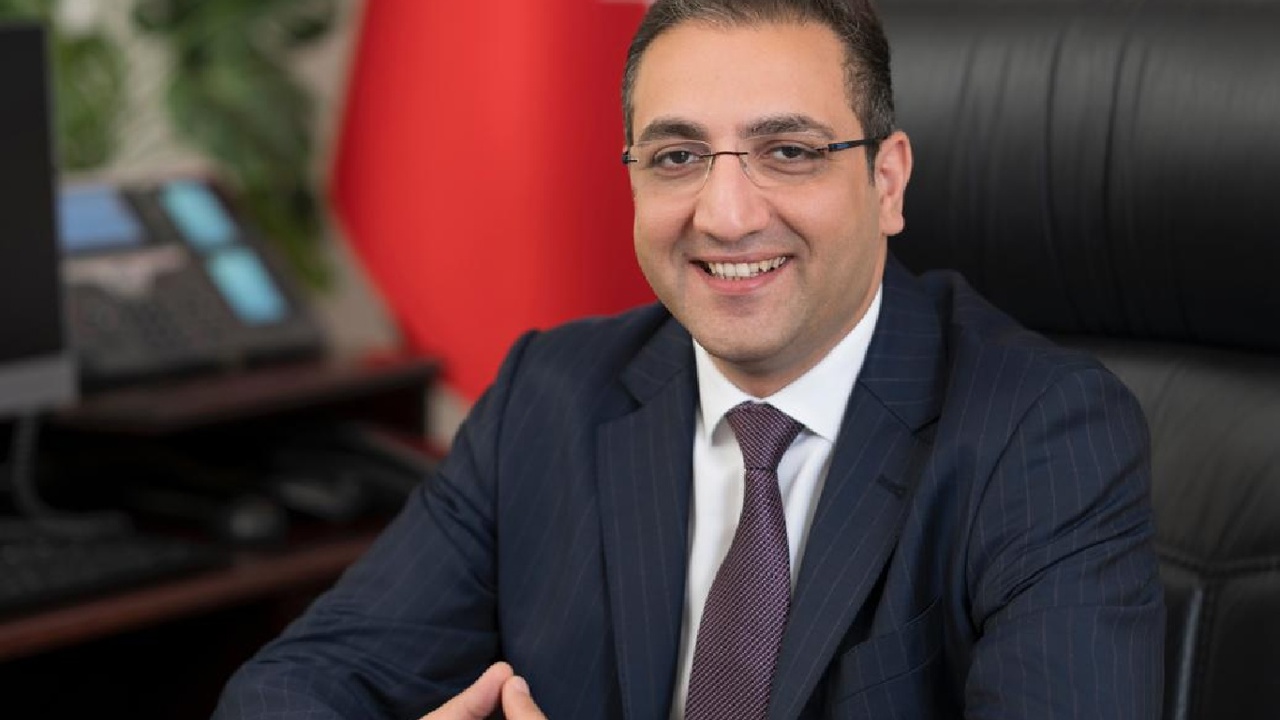 Balçova Belediye Başkanı Onur Yiğit görevden uzaklaştırıldı