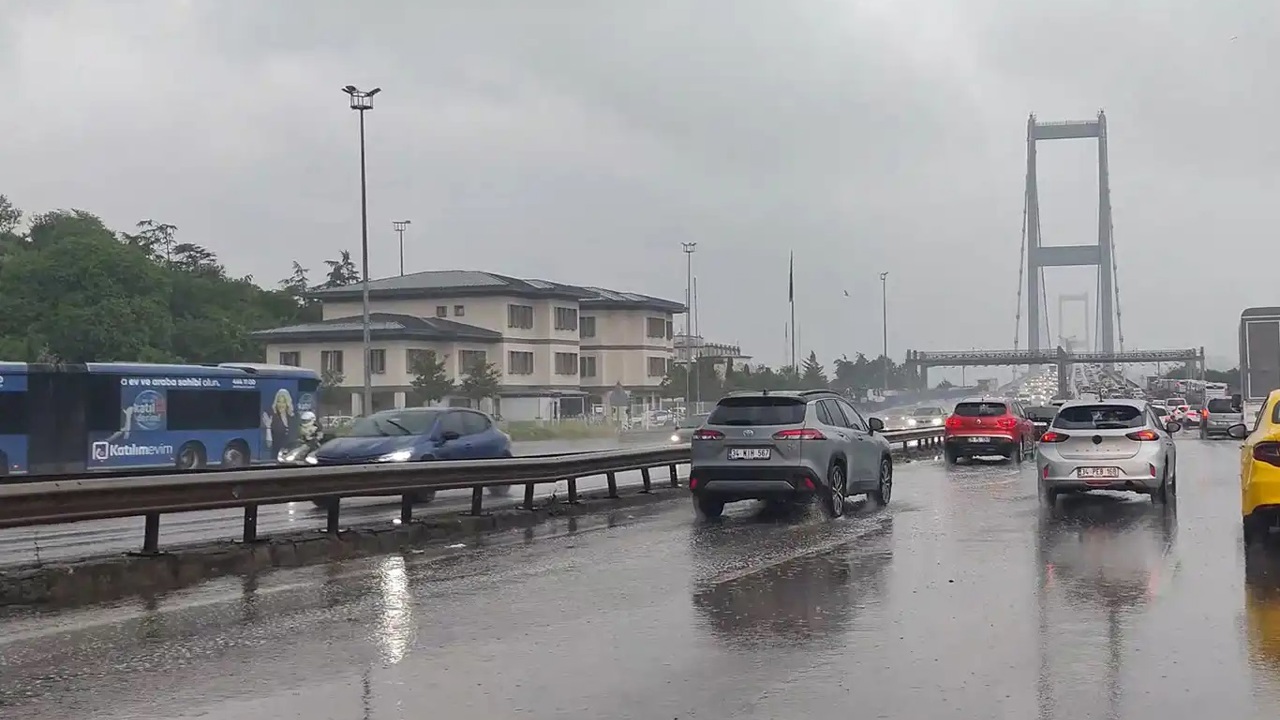 Meteoroloji'den kuvvetli sağanak uyarısı