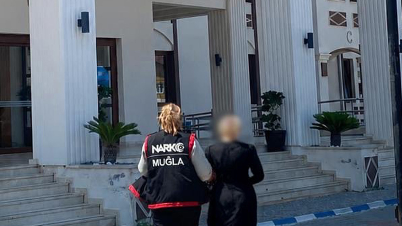 Muğla'da hakkında 18 yıl 9 ay hapis cezası bulunan uyuşturucu satıcısı yakalandı