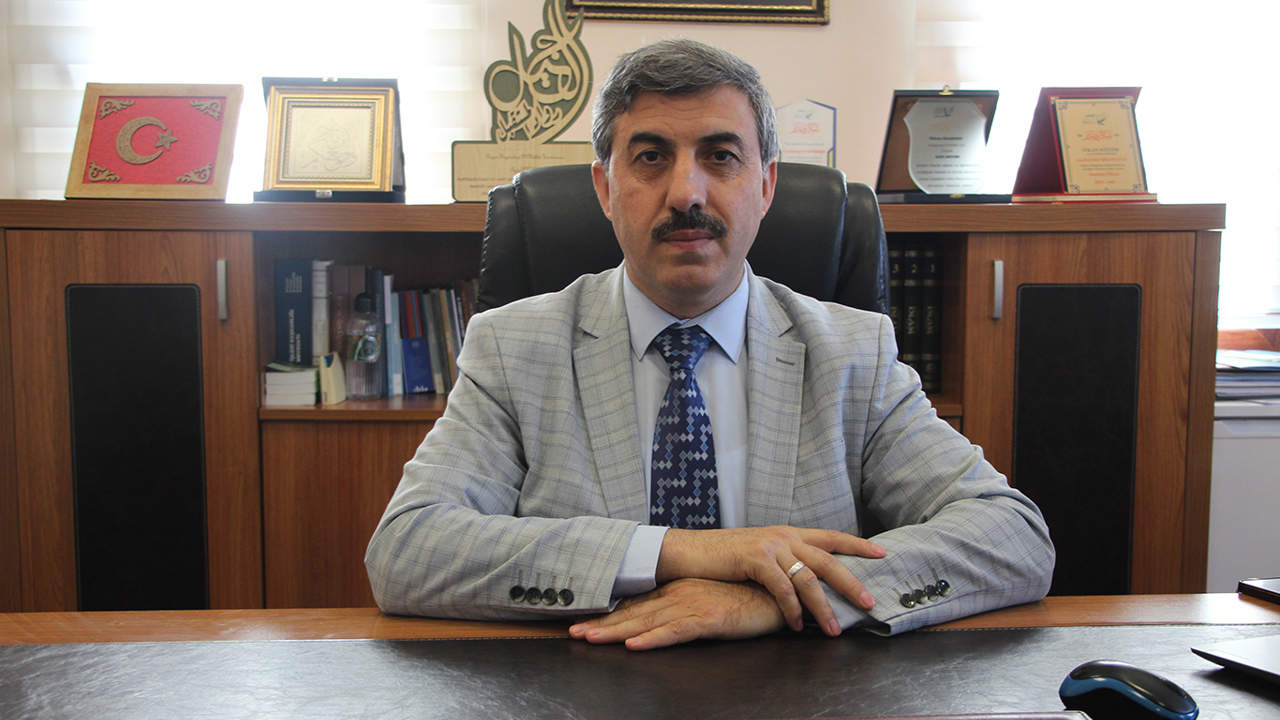 Müftü Yardımcısı Aktan: Çocuklara bırakılacak en büyük miras güzel ahlak ve edeptir