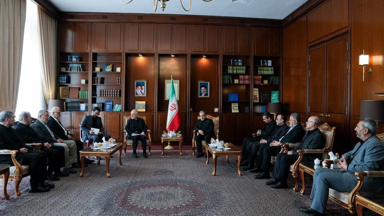 İran Dışişleri Bakanı Arakçi, HAMAS ve Hizbullah heyetleriyle bir araya geldi