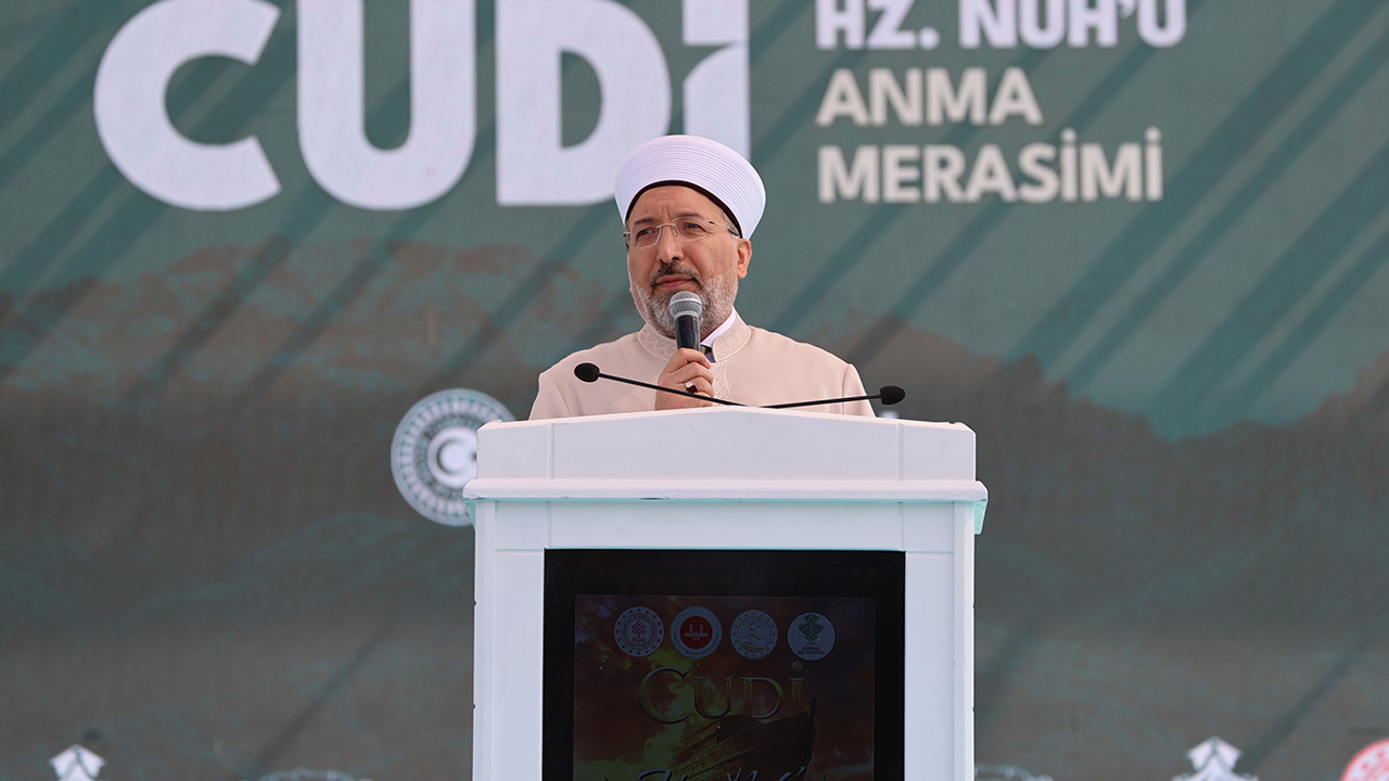 Arpaguş: İnsanlığın kurtuluşu, peygamberlerin yolunu ve rehberliğini benimsemekten geçmektedir
