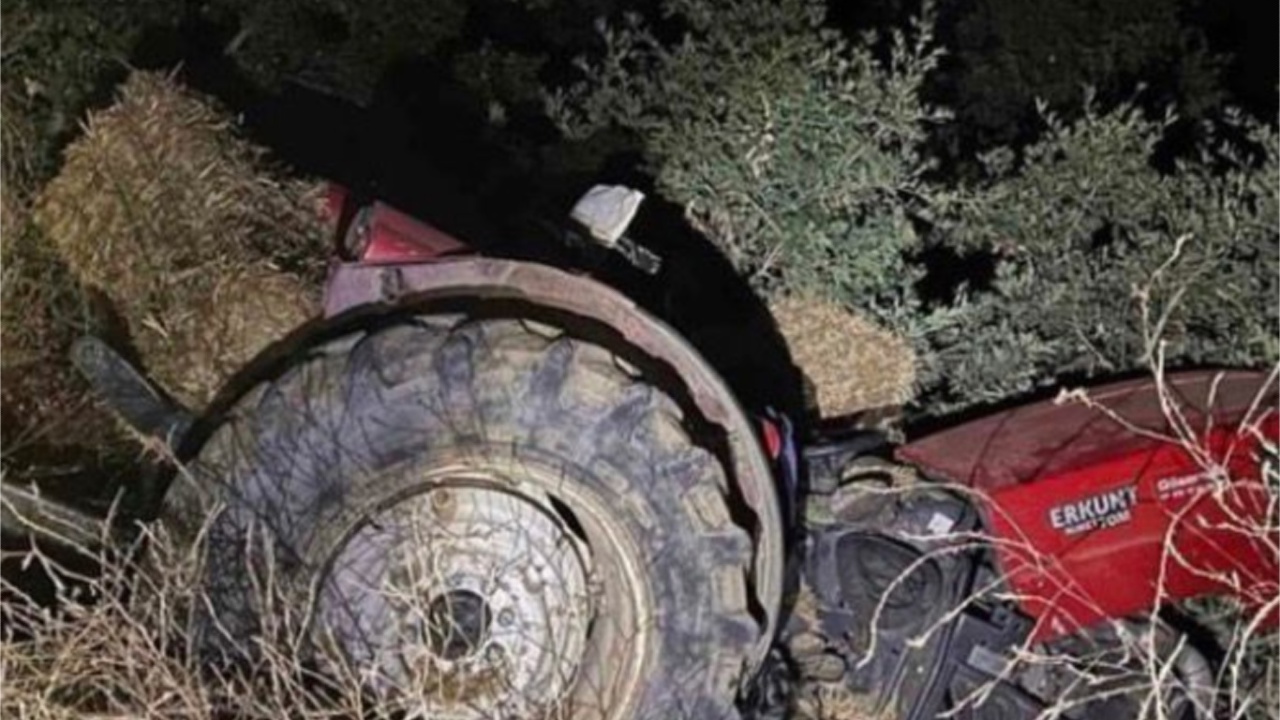 İzmir'de traktör kazası: Sürücü yolda hayatını kaybetti