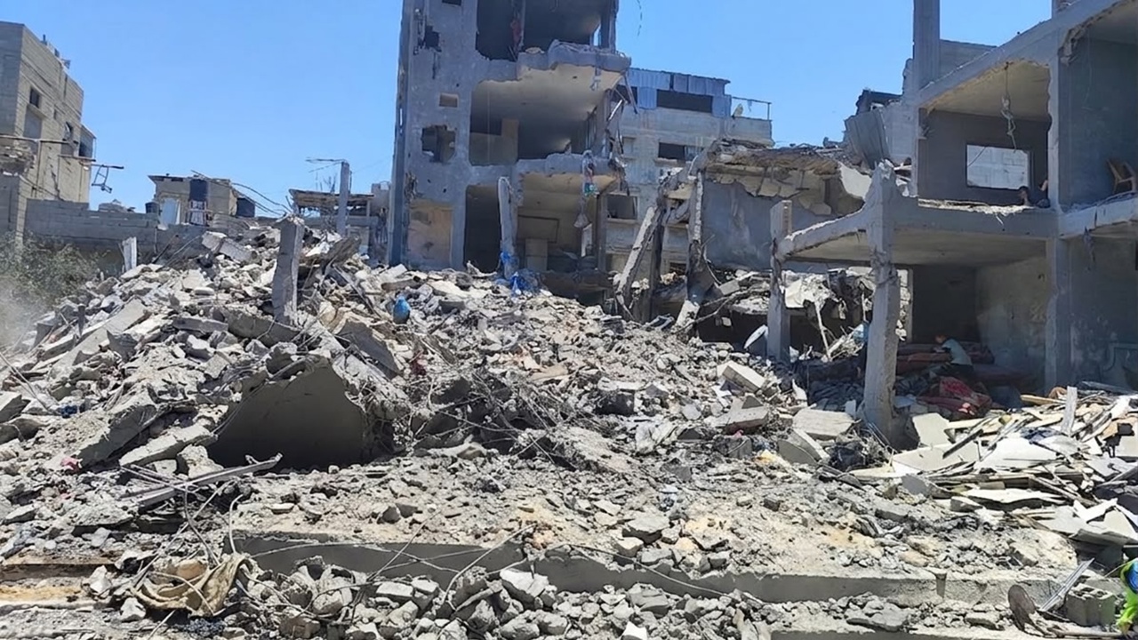 Gazze'deki hükümet takibinden sorumlu başkan, yönetimin devredilmesine hazırlık amacıyla istifa etti