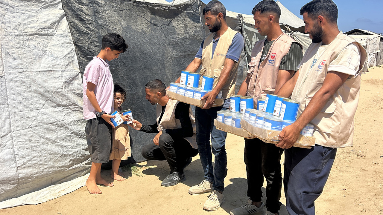 Yetimler Vakfı kurban emanetlerini Gazze'ye ulaştırdı