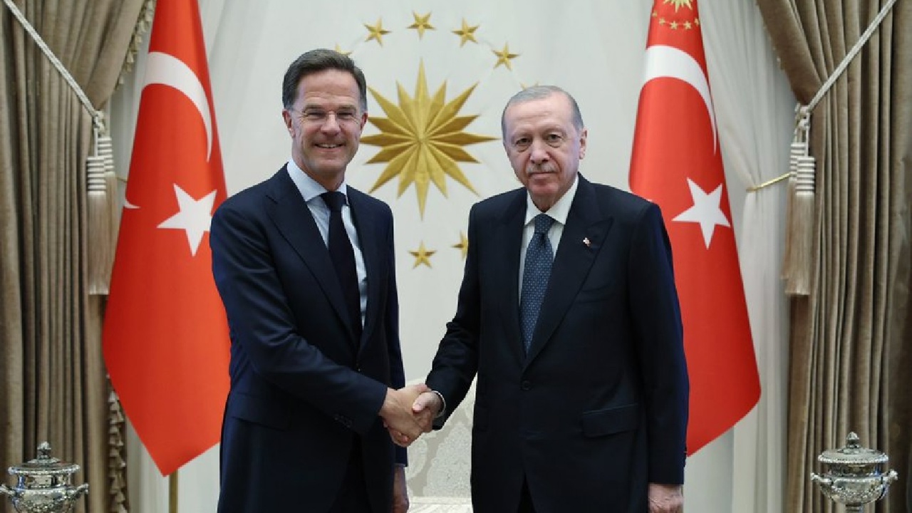 Cumhurbaşkanı Erdoğan, NATO Genel Sekreteri Rutte'yi kabul etti