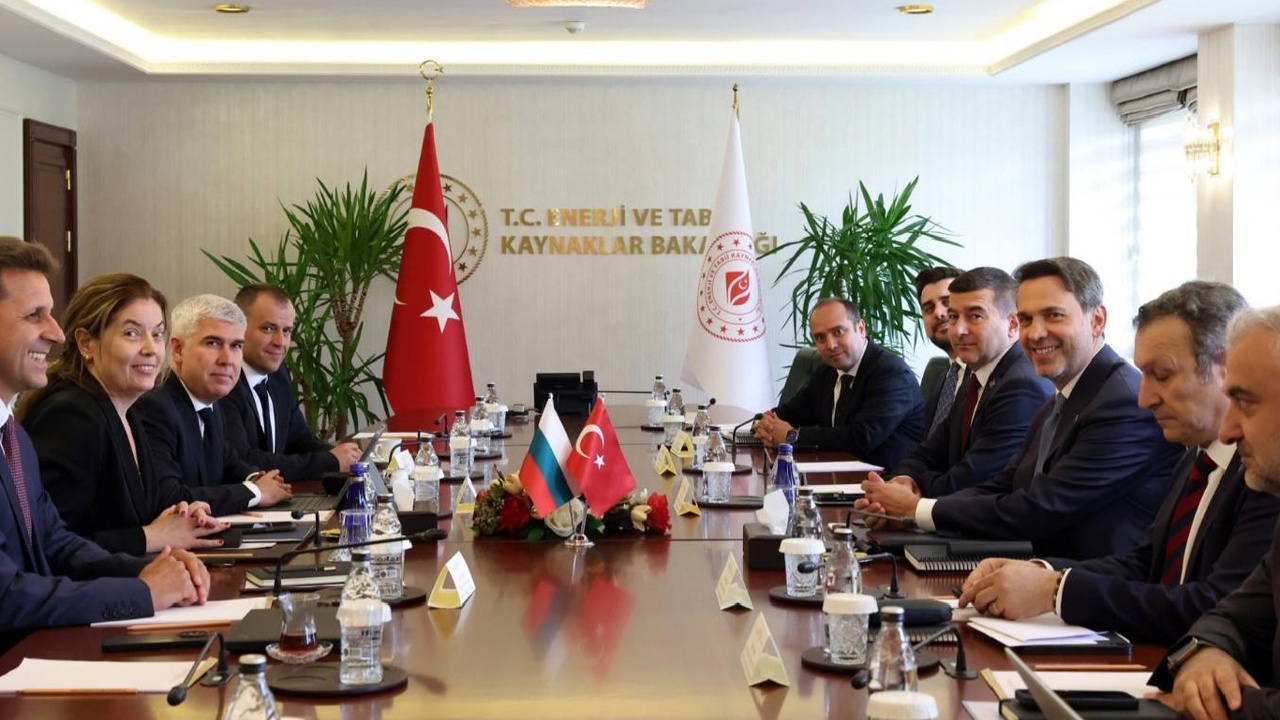 Türkiye ve Bulgaristan arasında doğal gaz protokolü imzalandı