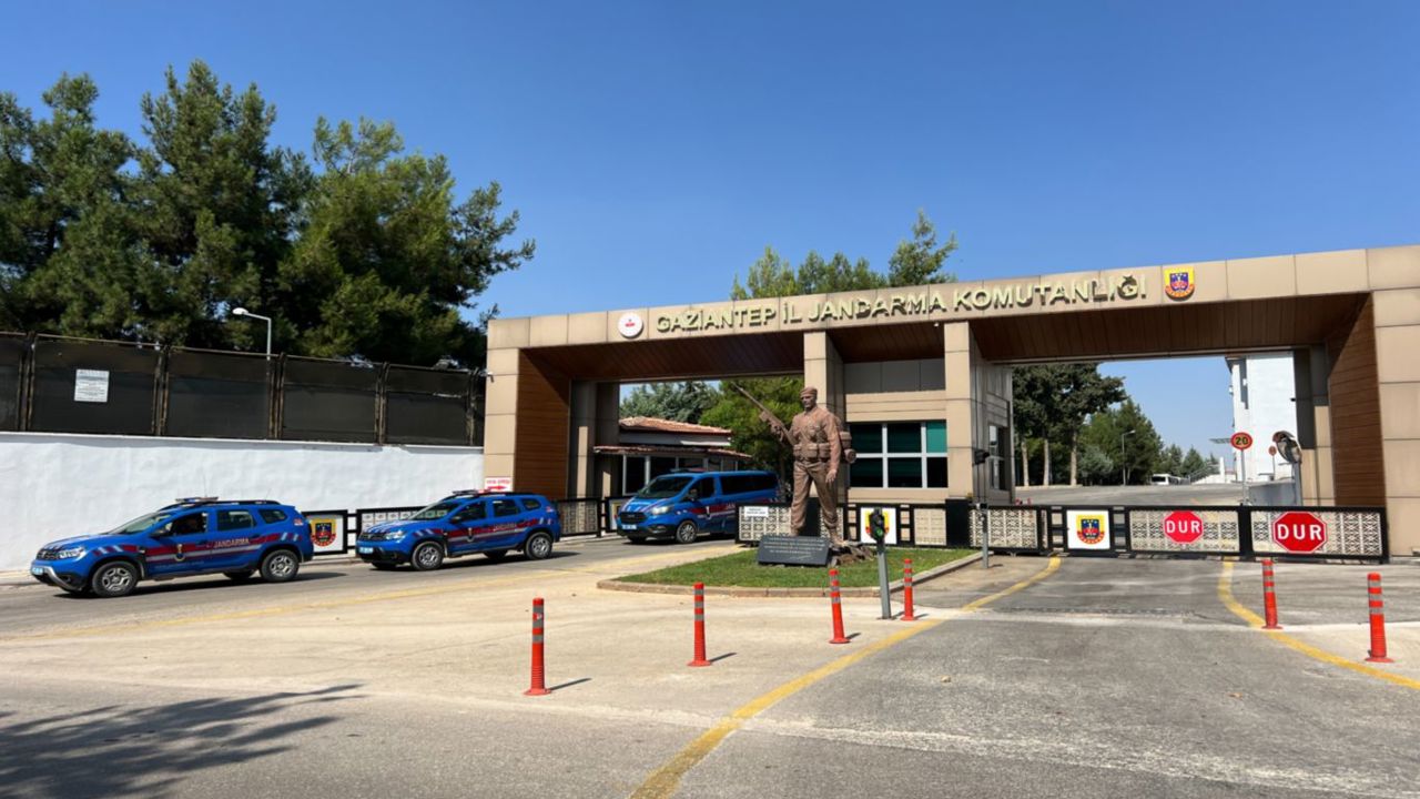 Gaziantep'te "Çember" operasyonu: 2 bin 35 şahıs yakalandı