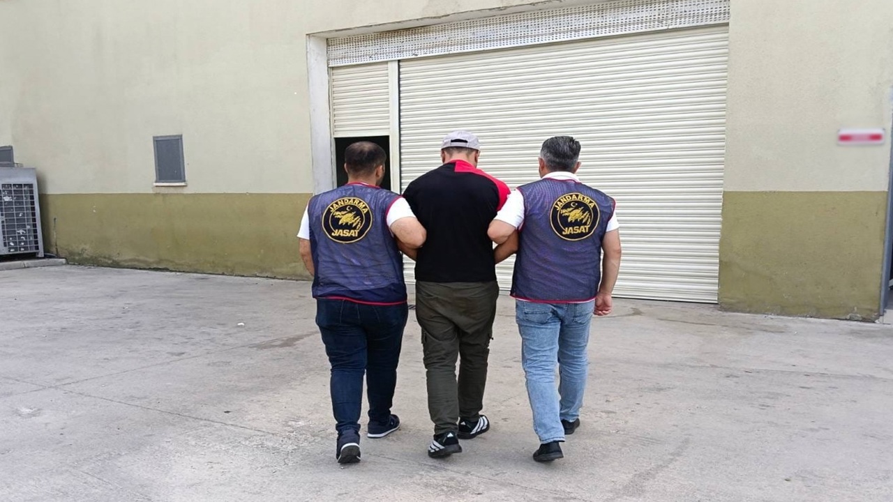 Gaziantep'te kesinleşmiş hapis cezasıyla aranan şahıs yakalandı