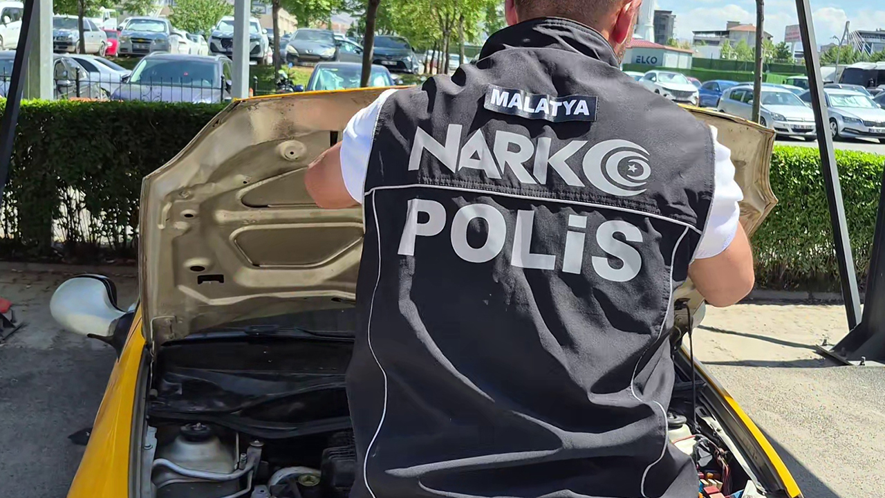 Malatya'da 202 kiloluk sentetik uyuşturucu engellendi