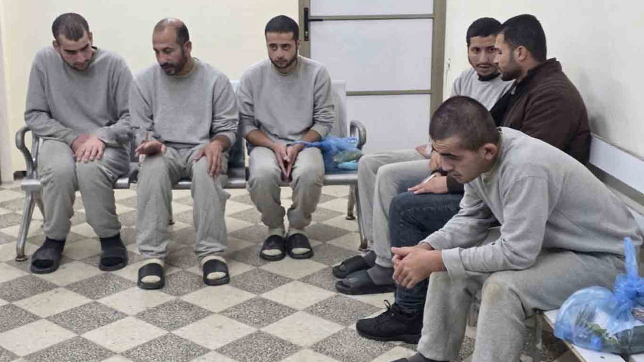 Gazzeli 15 esir serbest bırakıldı: Siyonist rejim cezaevlerindeki işkenceler sürüyor