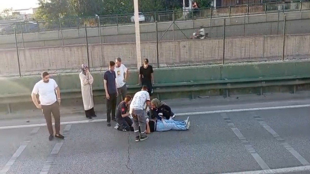 Bursa'da taksi ile motosiklet çarpıştı: Bir yaralı