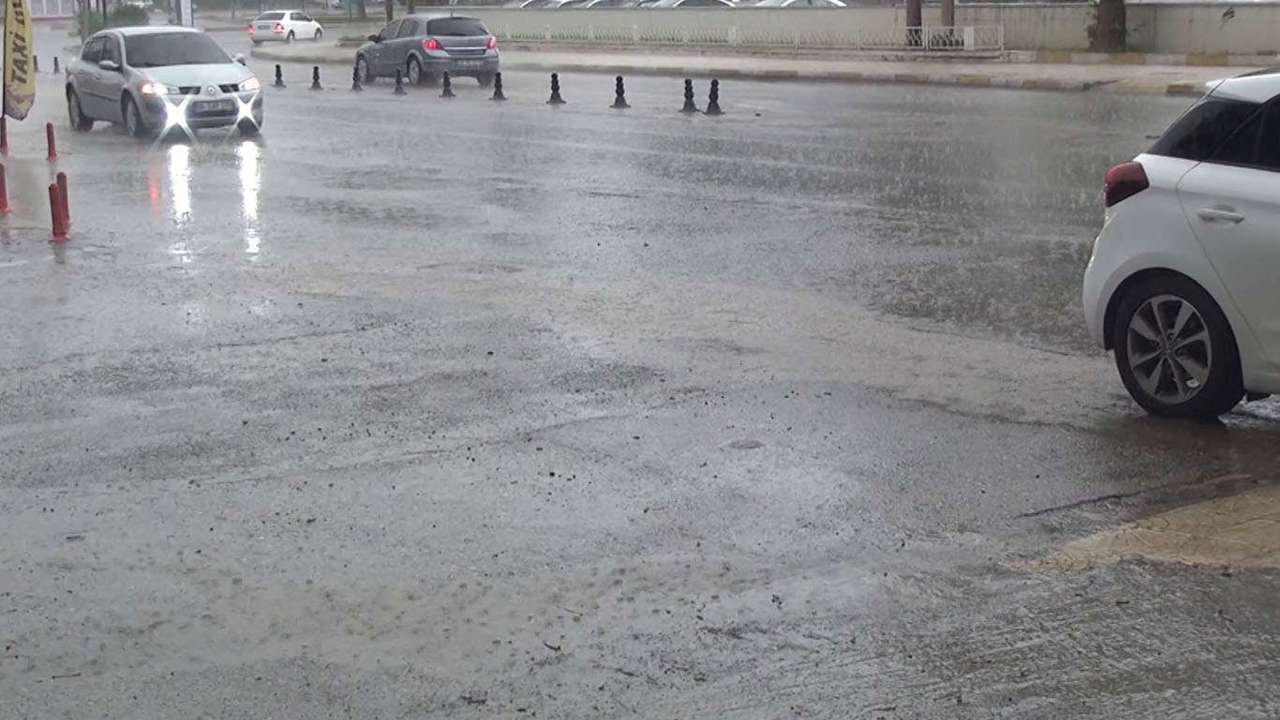 Meteoroloji'den 5 il için sarı kodlu yağış uyarısı