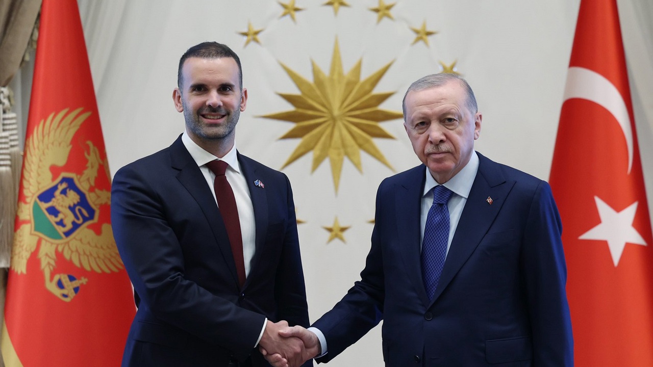 Cumhurbaşkanı Erdoğan, Karadağ Başbakanı Spajic ile bir araya geldi