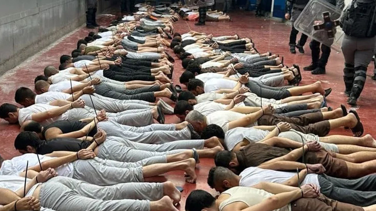 Filistin Esir Çalışmaları Merkezi: Gazzeli tutsaklar yer altında mezar gibi hücrelerde tutuluyor
