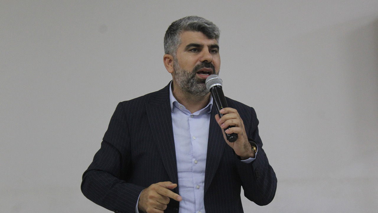 HÜDA PAR Mersin Milletvekili Dinç: Gençlerin evliliğini kolaylaştırmalıyız